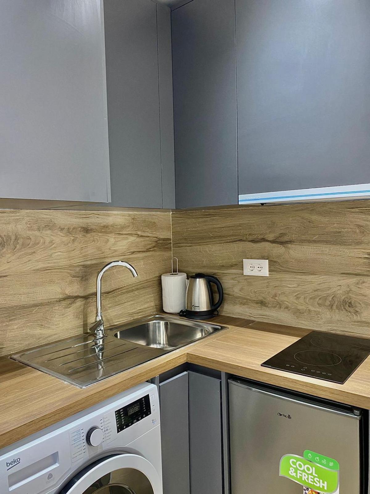 Mara Central Apartment 3 Tiranë Ngoại thất bức ảnh